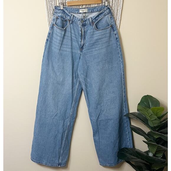 Abercrombie & Fitch The Wide Leg High Rise Jean 10/30 R - Picture 1 of 9